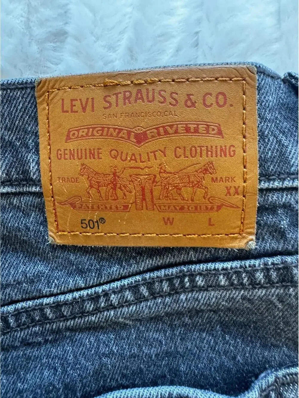 Levi’s Premium 501 Jeans Mens Gray Black Button Fly Straight Leg Cut Off Raw Hem